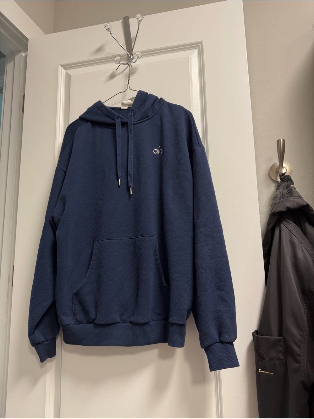 ALO Yoga ladies Navy Hoodie with Subtle Logo